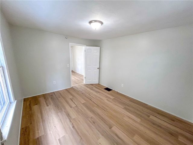 42 Villa Street, Rochester, NY 14606