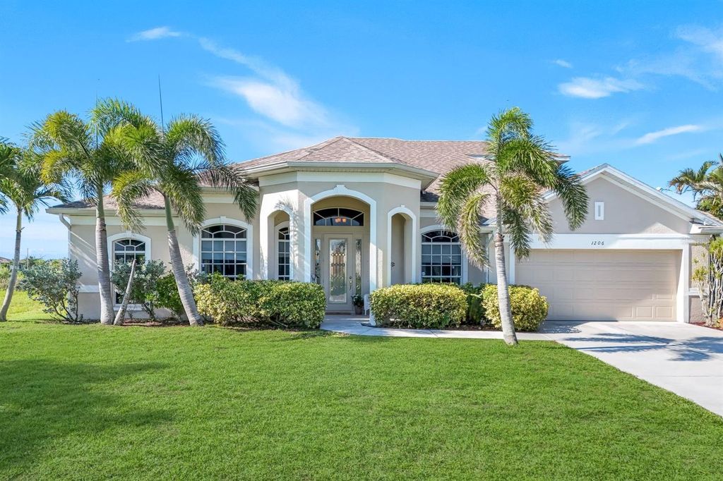 1206 NW 18TH TERRACE, Cape Coral, FL 33993