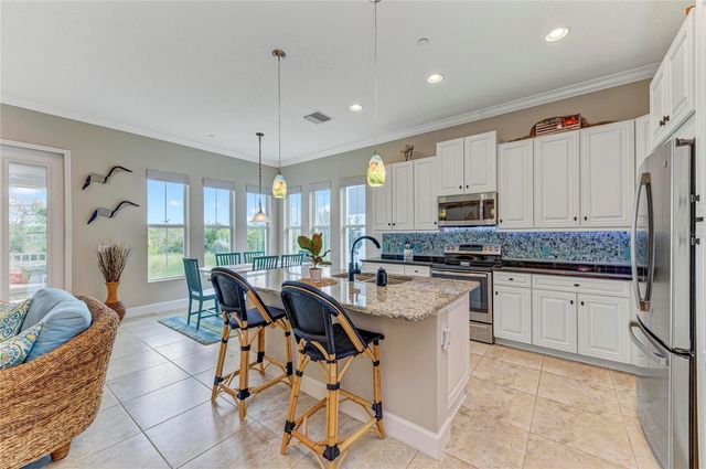 229 SAPPHIRE LAKE 101, Bradenton, FL 34209