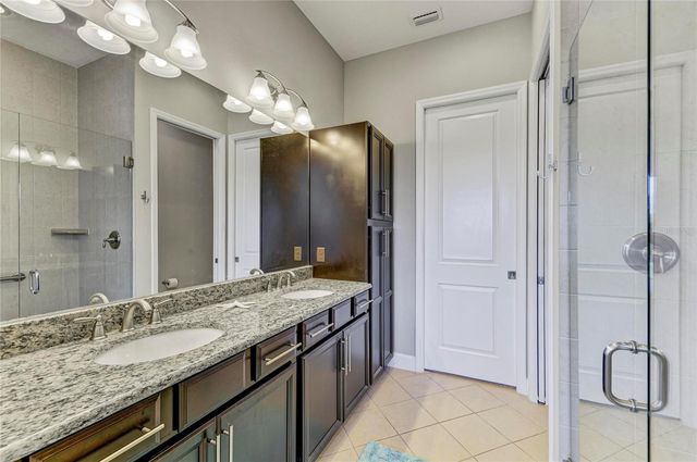 229 SAPPHIRE LAKE 101, Bradenton, FL 34209