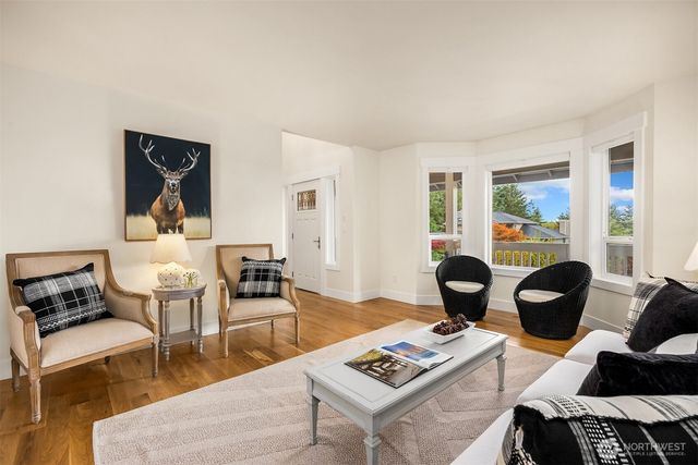 24628 Hillbend Lane NE, Kingston, WA 98346