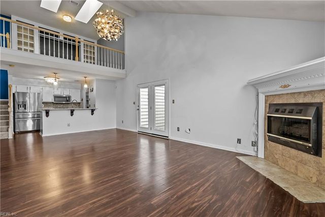 1313 Quail Creek Holw Apt B, Chesapeake, VA 23320