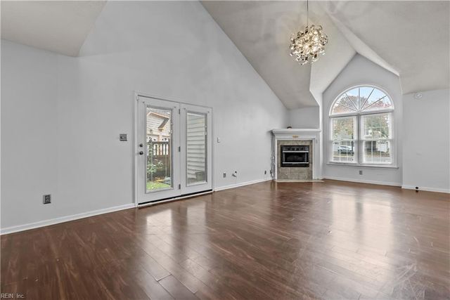 1313 Quail Creek Holw Apt B, Chesapeake, VA 23320