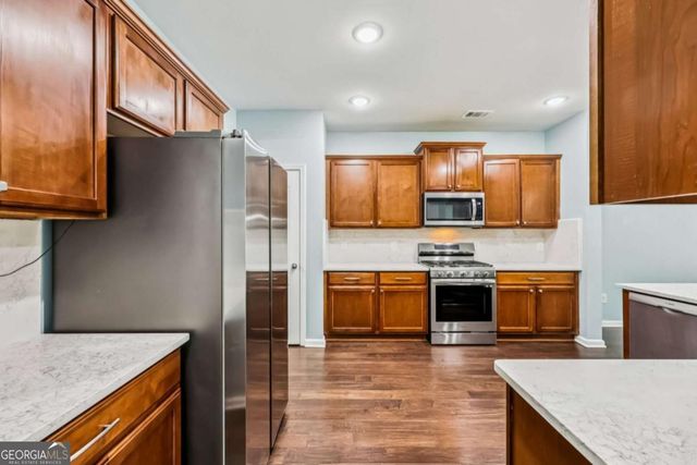 6879 Downs Avenue, Johns Creek, GA 30097