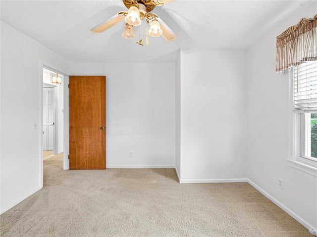 258 Oakdale Drive, Webster, NY 14580