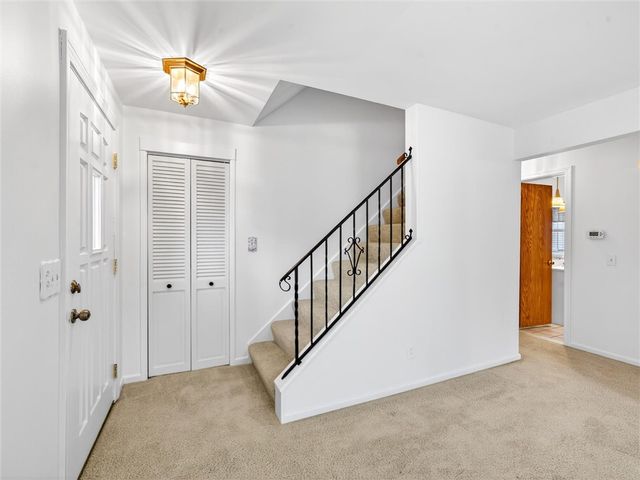 258 Oakdale Drive, Webster, NY 14580