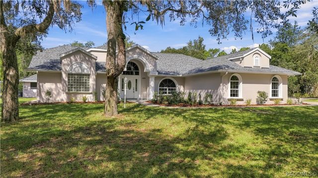 4570 N Elkcam Boulevard, Beverly Hills, FL 34465