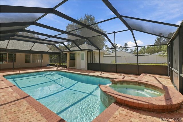 4570 N Elkcam Boulevard, Beverly Hills, FL 34465