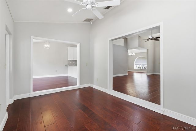 4570 N Elkcam Boulevard, Beverly Hills, FL 34465