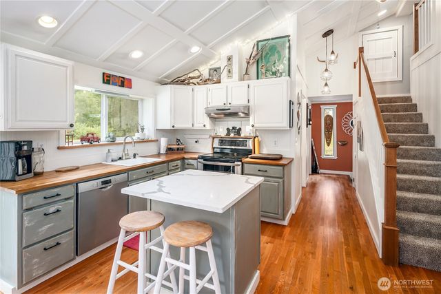 315 Solar Way, Camano Island, WA 98282