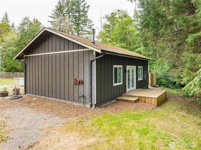 315 Solar Way, Camano Island, WA 98282
