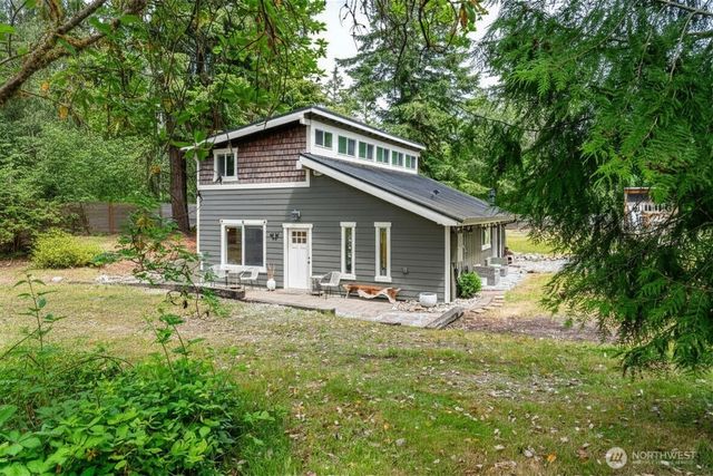 315 Solar Way, Camano Island, WA 98282