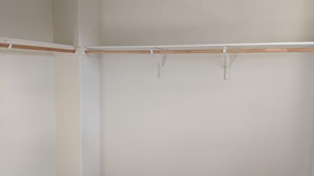 3075 Club Center Dr., Sacramento, CA 95835