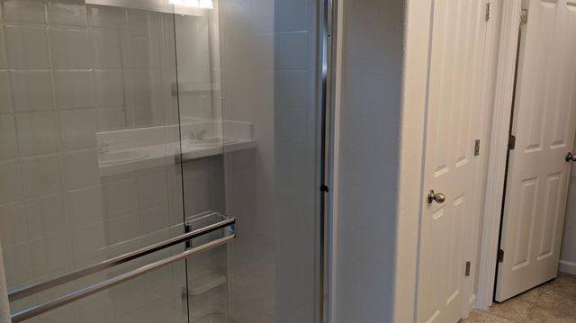 3075 Club Center Dr., Sacramento, CA 95835