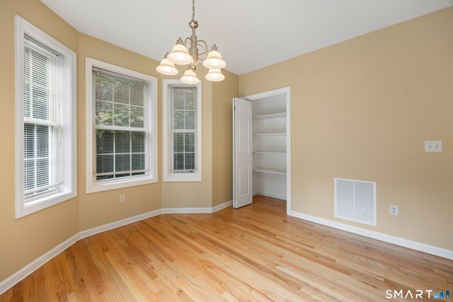 32 Songbird Lane 32, Farmington, CT 06032