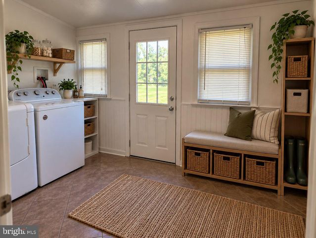 10121 MOORE DR, Manassas, VA 20111