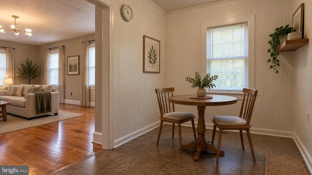 10121 MOORE DR, Manassas, VA 20111