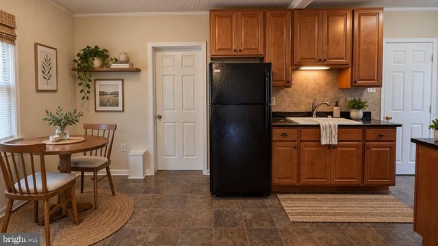 10121 MOORE DR, Manassas, VA 20111