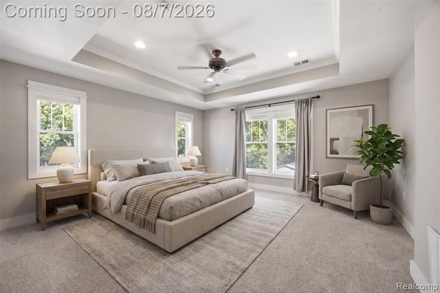 705 E Farnum Avenue, Royal Oak, MI 48067