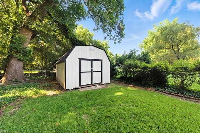 216 Milstead RD, Newport News, VA 23606