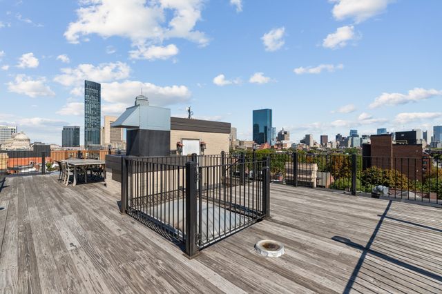 492 Massachusetts Ave 63, Boston, MA 02118