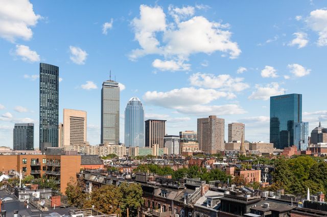 492 Massachusetts Ave 63, Boston, MA 02118