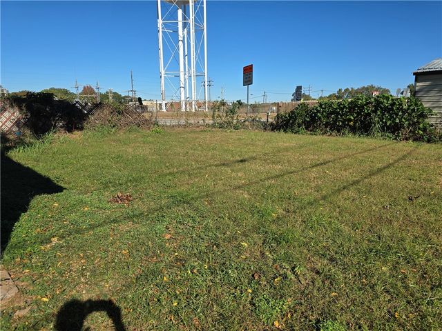 3016 S Main Street, Anderson, SC 29624