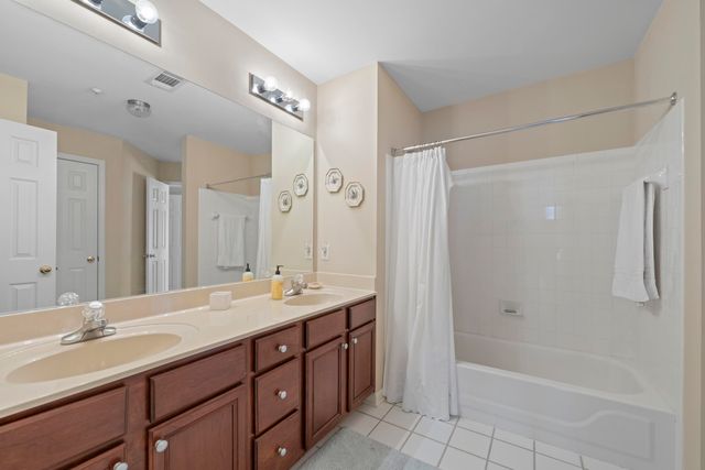 1701 VILLAGE RIDGE PL, Collierville, TN 38017