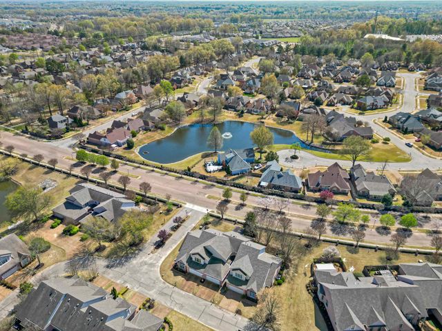 1701 VILLAGE RIDGE PL, Collierville, TN 38017