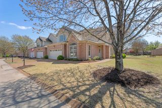 1701 VILLAGE RIDGE PL, Collierville, TN 38017