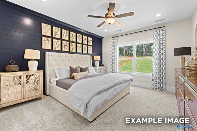 121 Berry Cove Avenue, New Market, AL 35761