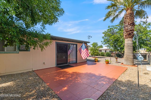 22 E La Espina, Green Valley, AZ 85614