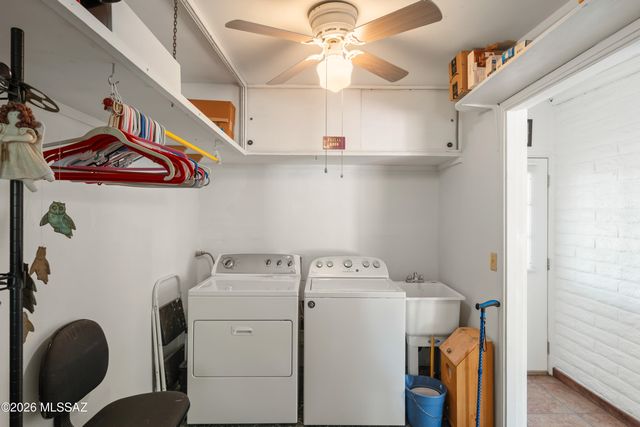 22 E La Espina, Green Valley, AZ 85614