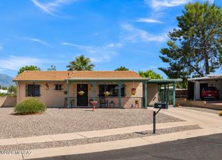 22 E La Espina, Green Valley, AZ 85614