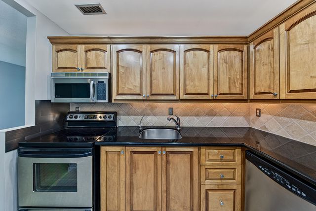 6345 Bay Club Drive 3, Fort Lauderdale, FL 33308