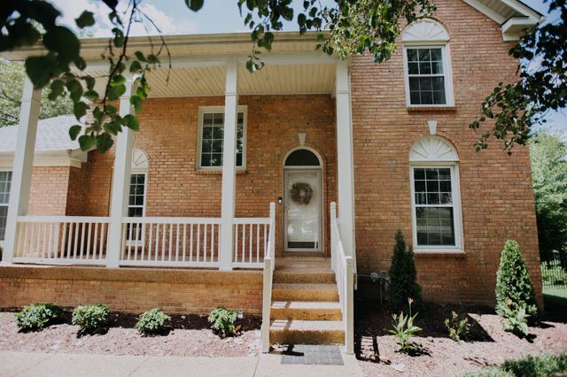 305 Chickasaw Trl, Goodlettsville, TN 37072