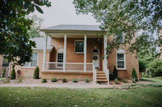 305 Chickasaw Trl, Goodlettsville, TN 37072