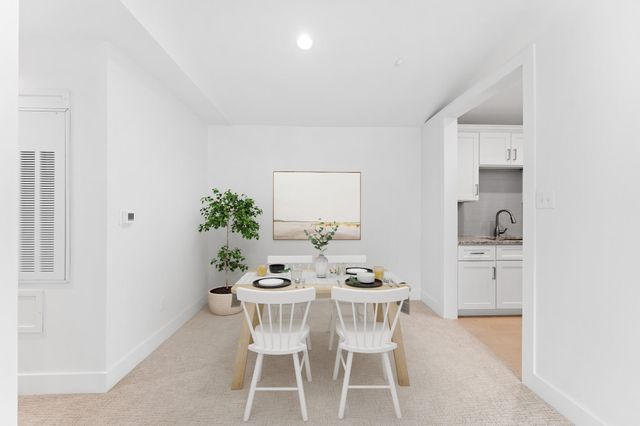 2829 Timmons Lane 202, Houston, TX 77027