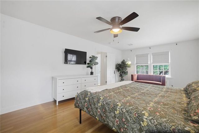 6215 McGee Street, Kansas City, MO 64113