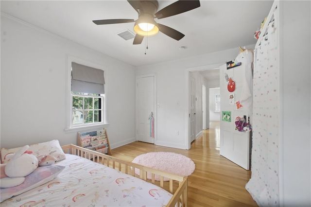 6215 McGee Street, Kansas City, MO 64113
