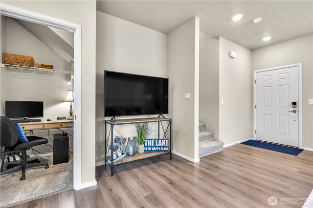 31927 Tolmie Lane, Black Diamond, WA 98010