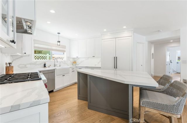 1520 Abalone, Newport Beach, CA 92662