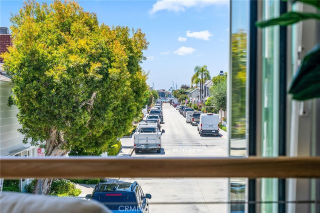 1520 Abalone, Newport Beach, CA 92662