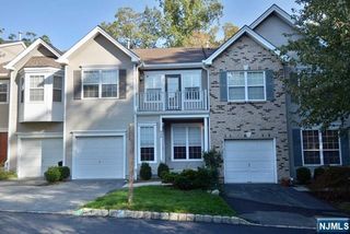 468 Mahogany Court, Mahwah, NJ 07430