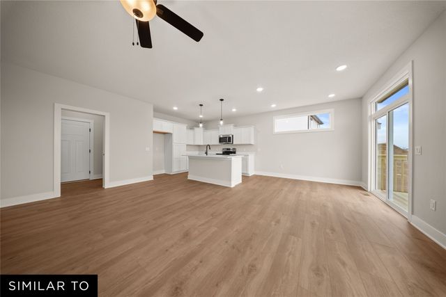 4301 NE 5th Street, Ankeny, IA 50021