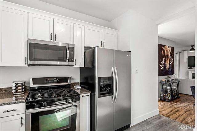 4328 Maryland Avenue 5, St Louis, MO 63108