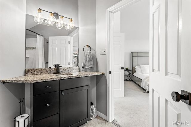 4328 Maryland Avenue 5, St Louis, MO 63108