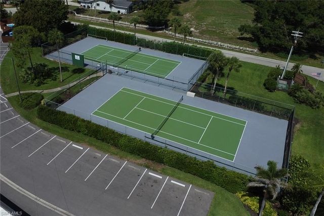 15456 ADMIRALTY CIR 10, North Fort Myers, FL 33917