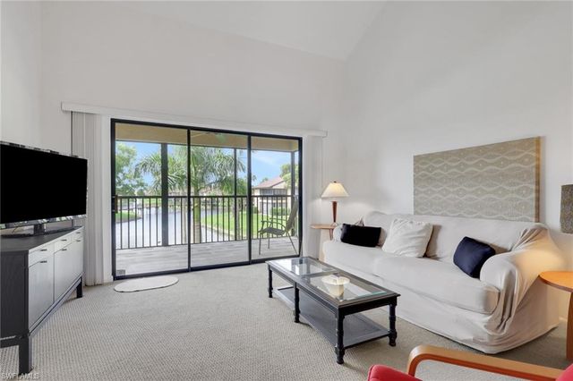 15456 ADMIRALTY CIR 10, North Fort Myers, FL 33917