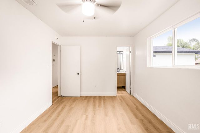 4600 Lantados Street, Bakersfield, CA 93307